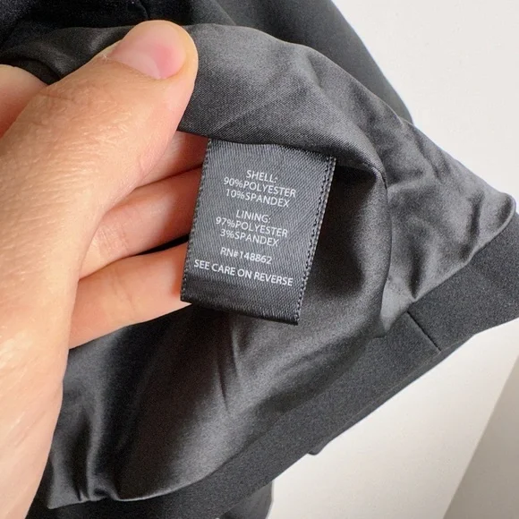 Torrid black Studio Refined Crepe Cropped Blazer jacket 5x - Picture 5 of 7